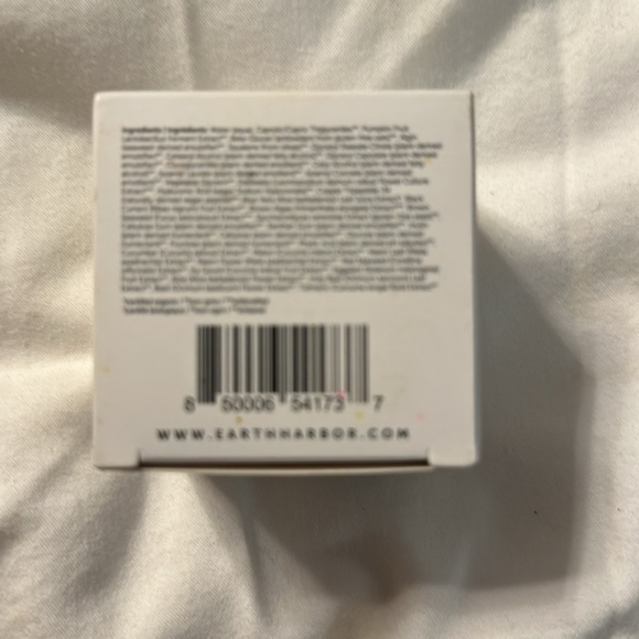 Earth Harbor AZURE Regenerative Neck Creme 2 fl ox - Picture 3 of 6